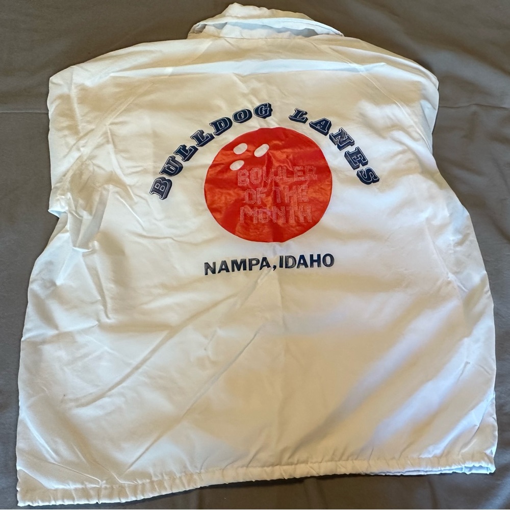 Vintage 1980’s White Nylon Coaches Windbreaker Jacket Idaho Bulldog Lanes Mens L